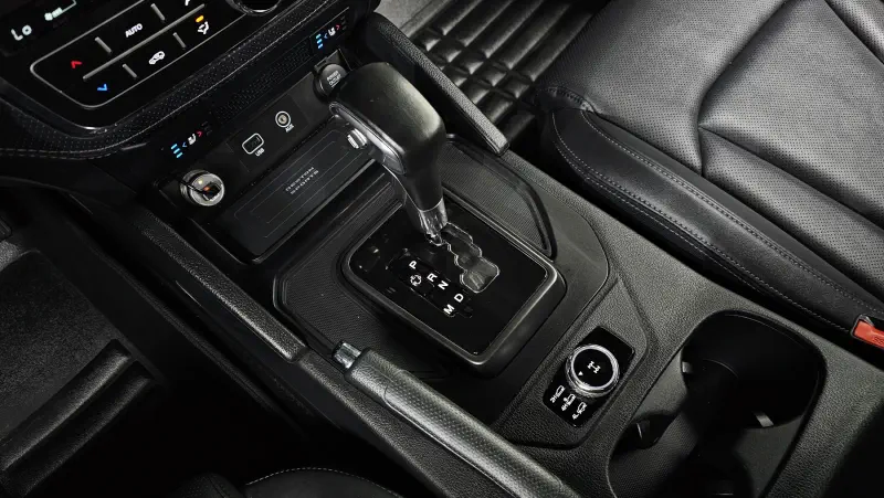 SsangYong Rexton Sports Khan