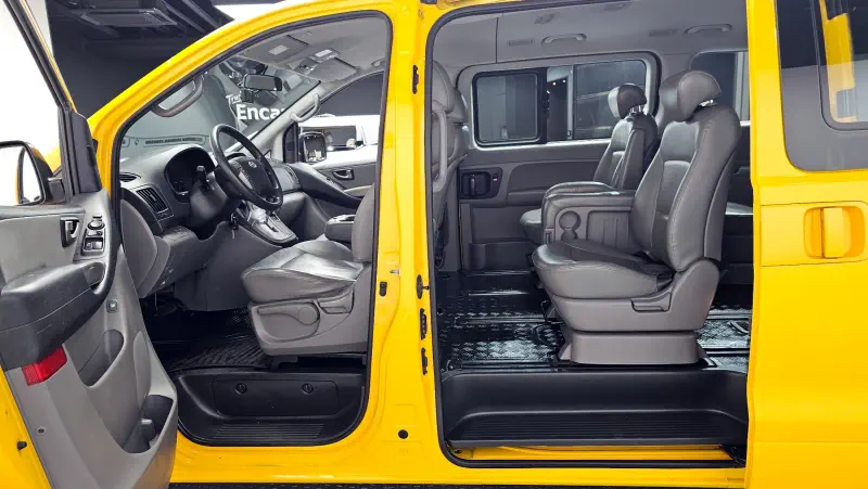 Hyundai Grand Starex