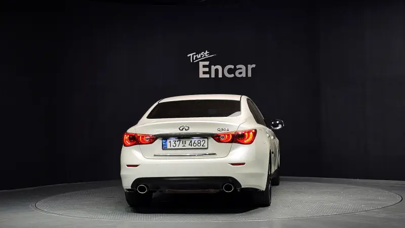 Infiniti Q50