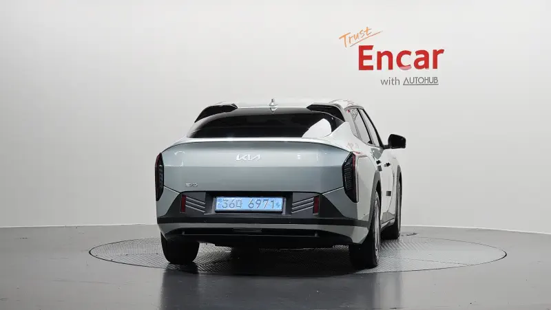 Kia EV4