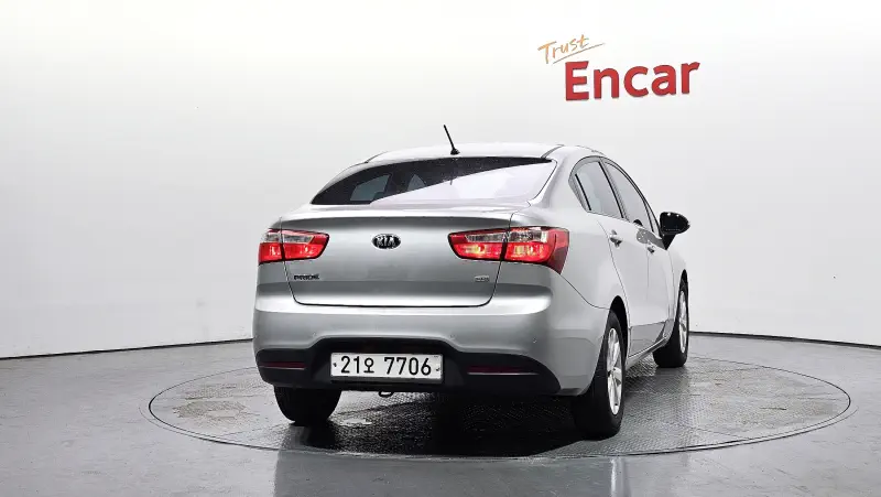 Kia pride