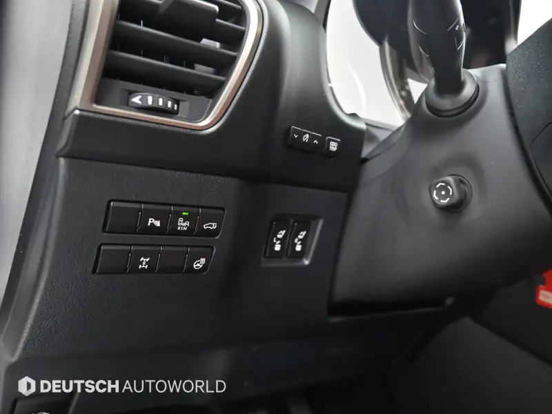 Lexus NX200t