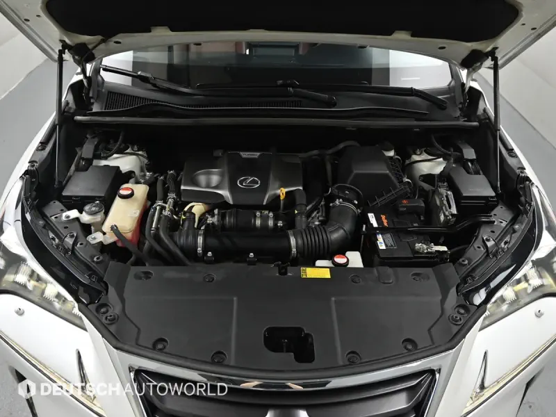 Lexus NX200t