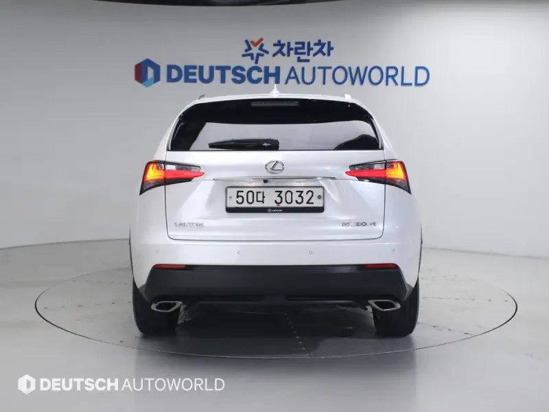 Lexus NX200t