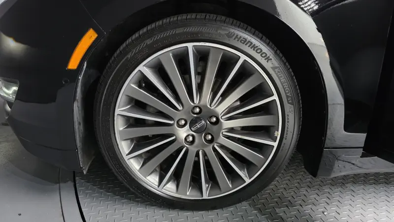 Lincoln Mkz