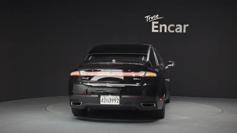 Lincoln Mkz