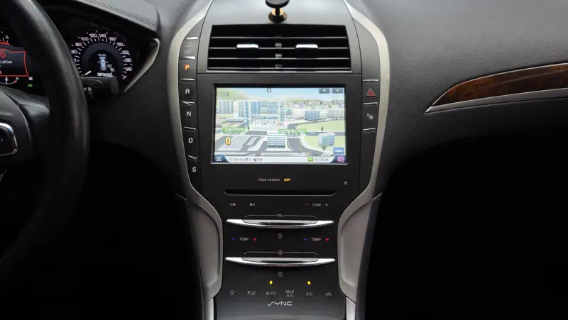 Lincoln Mkz