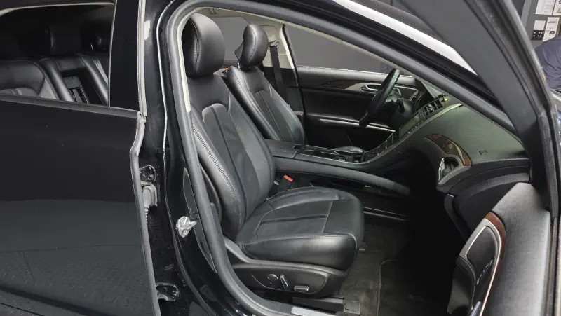 Lincoln Mkz