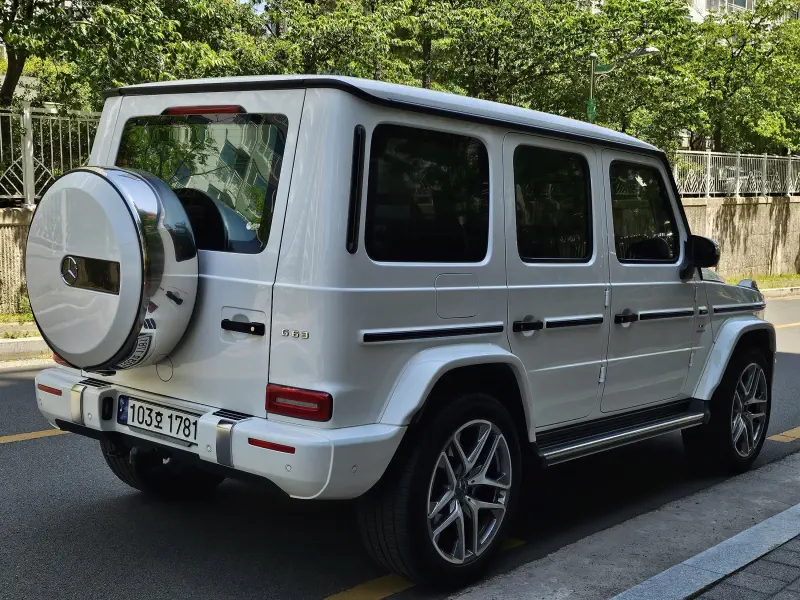 Mercedes-Benz G-Class