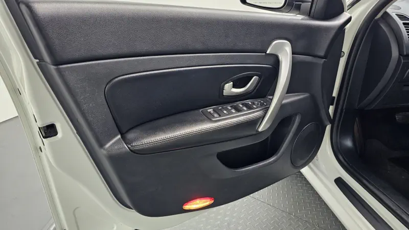 Renault Samsung SM5