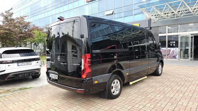 Mercedes-Benz Sprinter