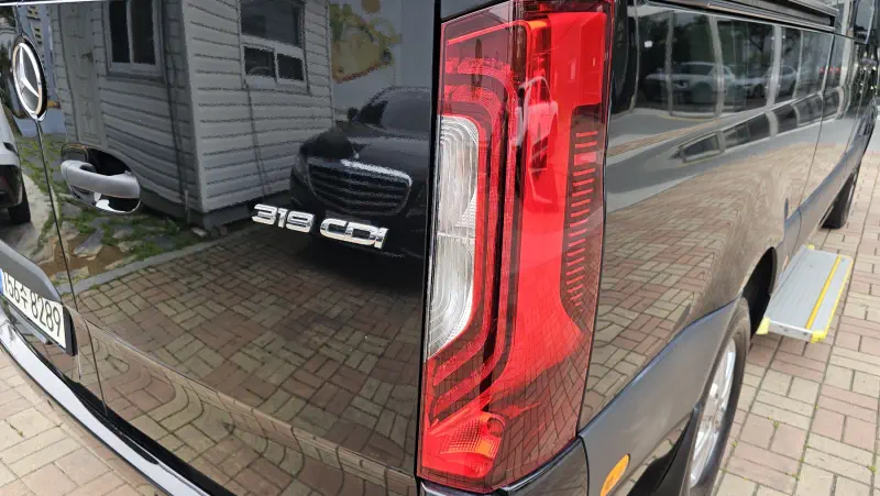 Mercedes-Benz Sprinter