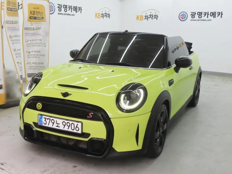 MINI Cabrio