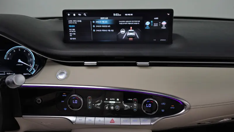 Genesis GV70