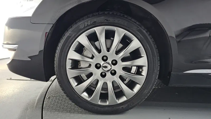 SsangYong Chairman W