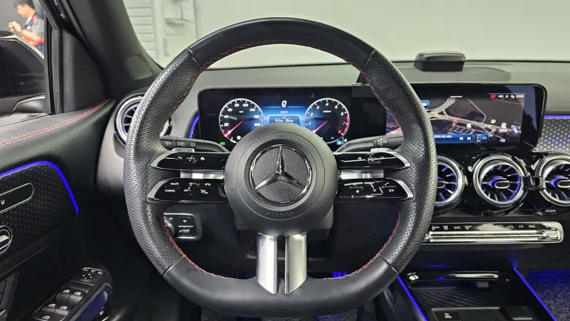 Mercedes-Benz GLB-Class