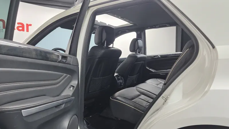 Mercedes-Benz M-class