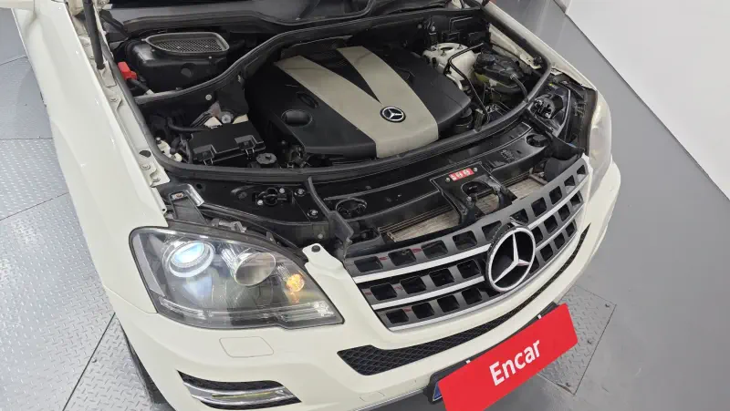 Mercedes-Benz M-class