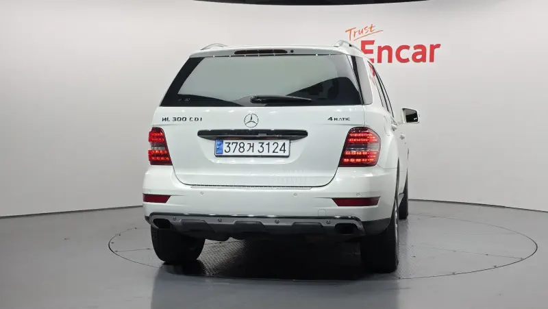 Mercedes-Benz M-class