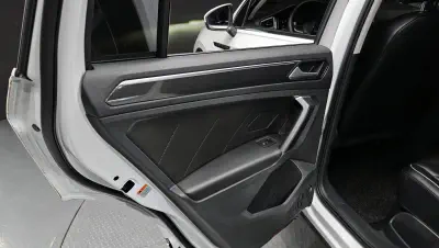 catalog-car-25