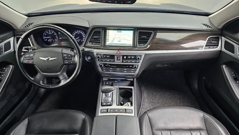 Genesis G80