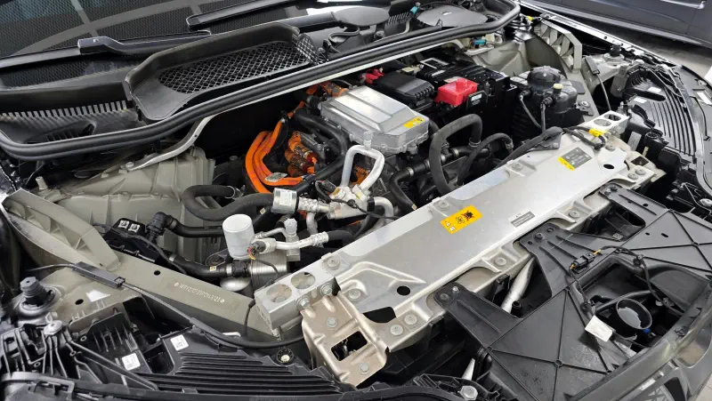 BMW iX