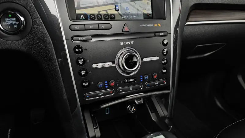 Ford Explorer