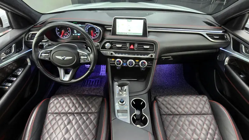 Genesis G70