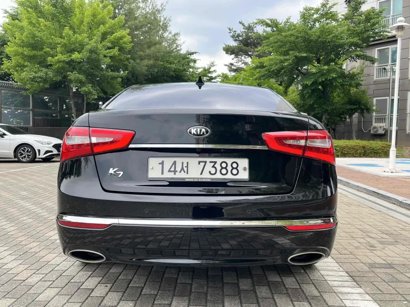 Kia K7