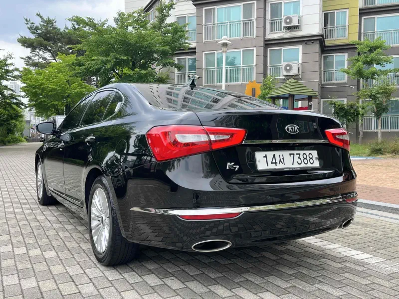 Kia K7