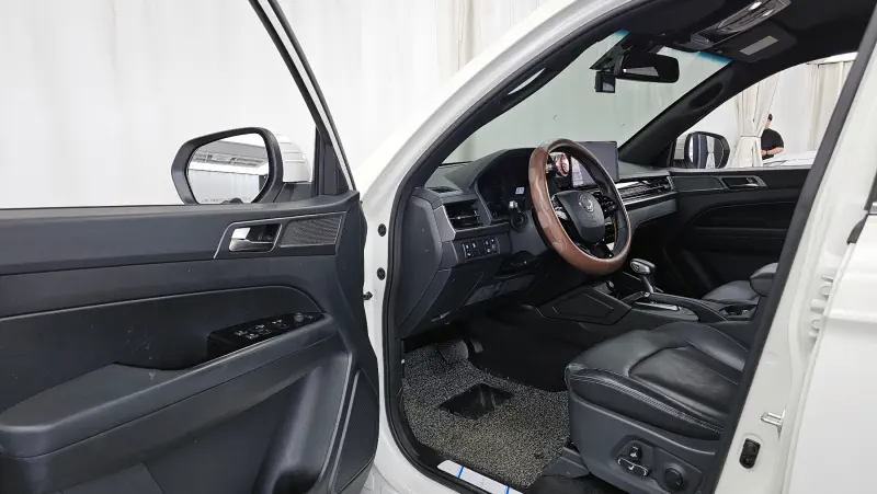 SsangYong Rexton Sports
