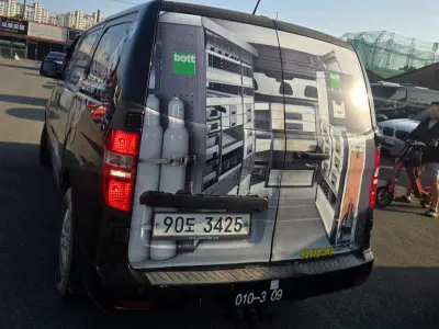 Hyundai Grand Starex