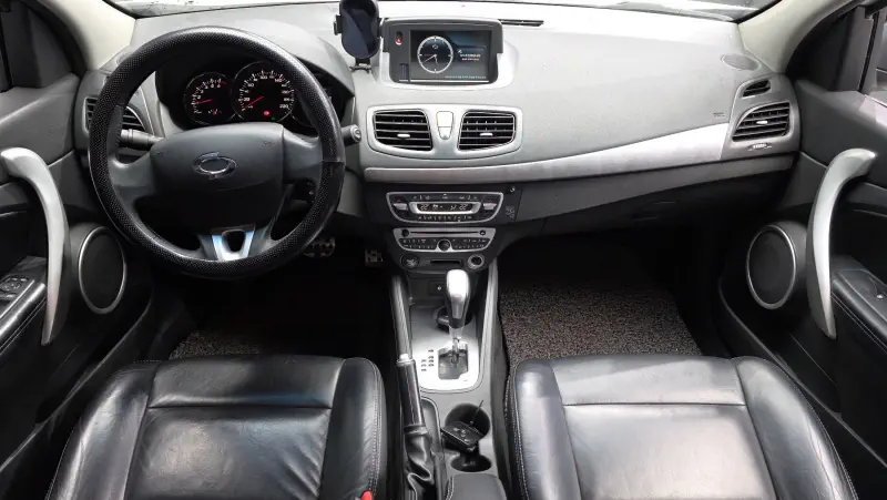 Renault Samsung SM3