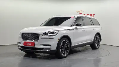 Lincoln Aviator