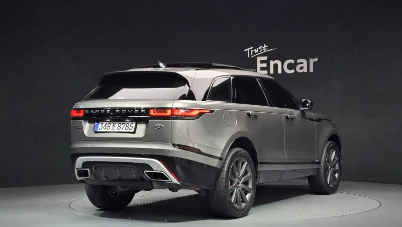Land Rover Range Rover Velar