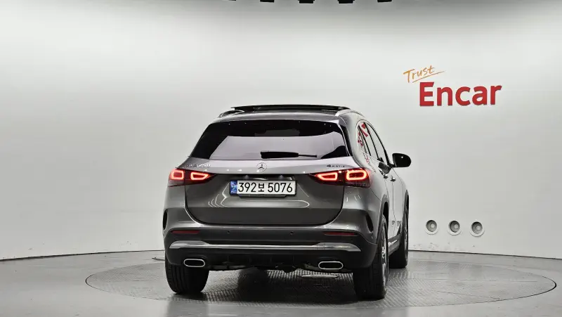 Mercedes-Benz GLA-Class