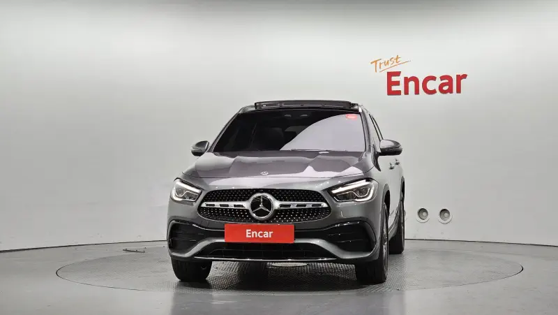 Mercedes-Benz GLA-Class