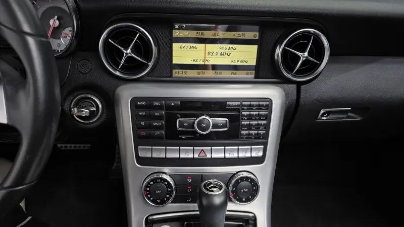 Mercedes-Benz SLK-Class