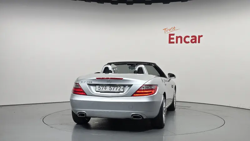 Mercedes-Benz SLK-Class
