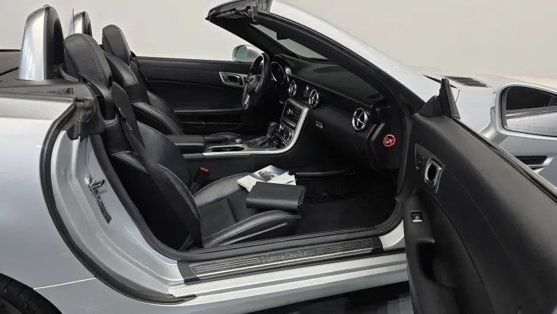 Mercedes-Benz SLK-Class