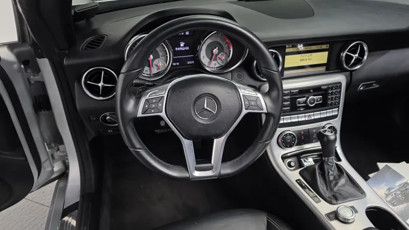 Mercedes-Benz SLK-Class