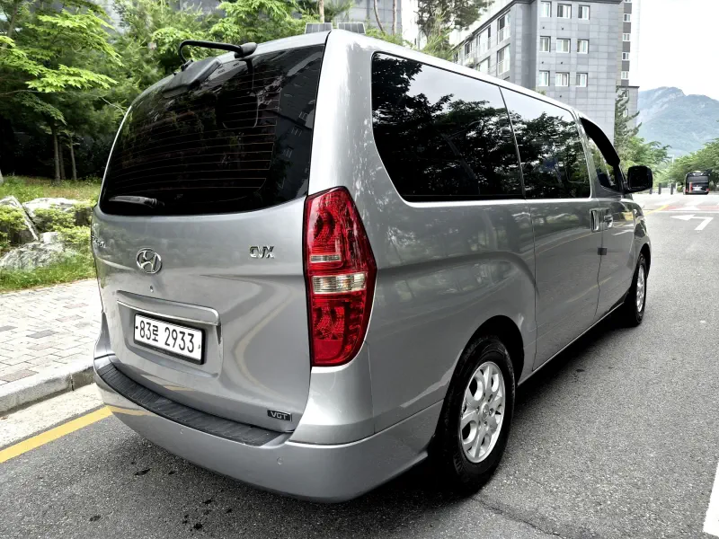Hyundai Grand Starex