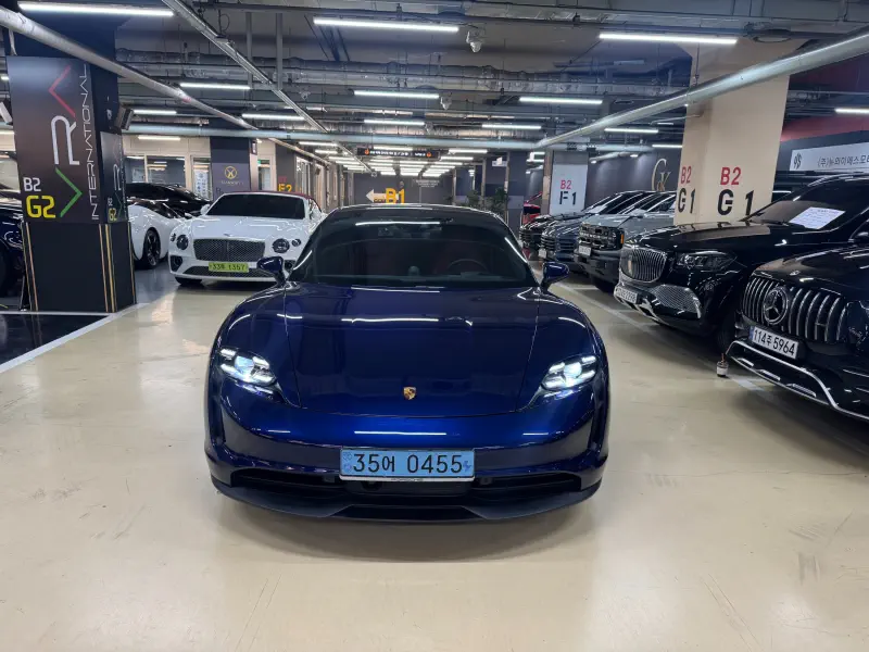 Porsche Taycan