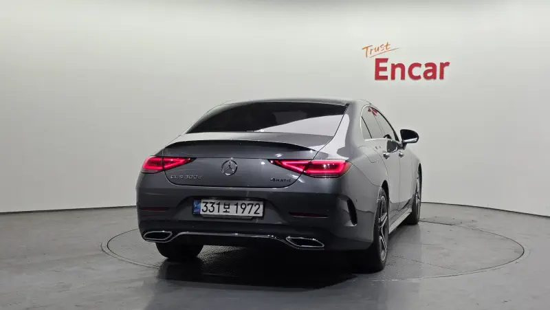 Mercedes-Benz CLS-Class