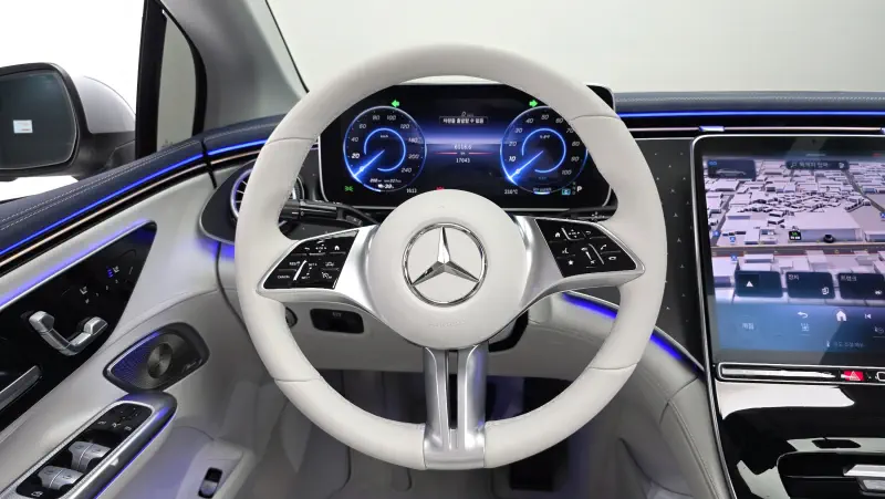 Mercedes-Benz EQE