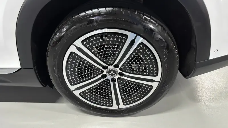 Mercedes-Benz EQS SUV