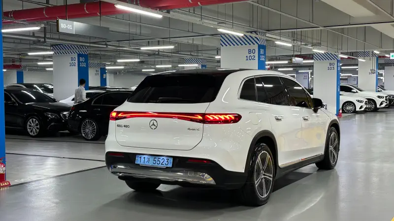 Mercedes-Benz EQS SUV