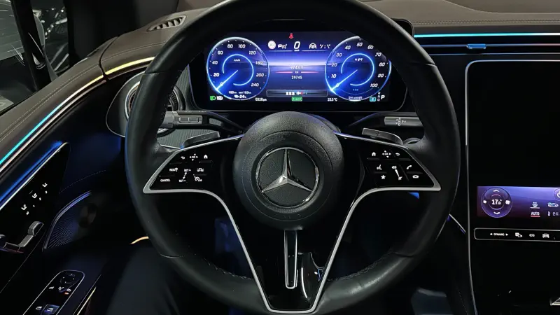 Mercedes-Benz EQS SUV