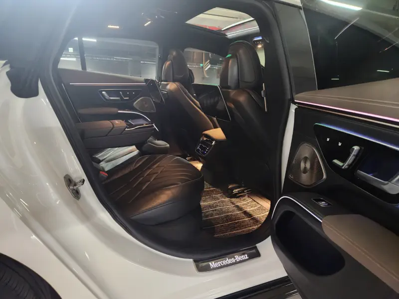 Mercedes-Benz EQS