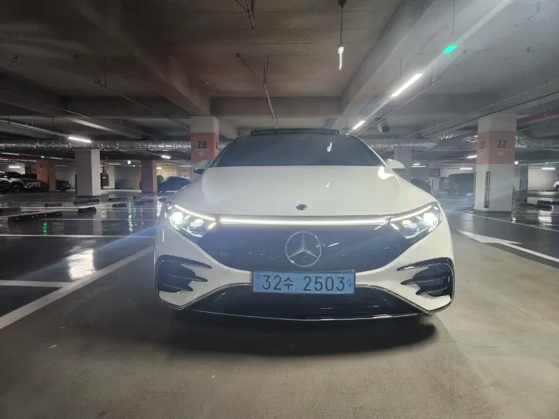 Mercedes-Benz EQS